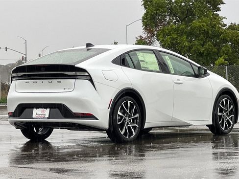New 2026 Toyota Prius XSE image 4