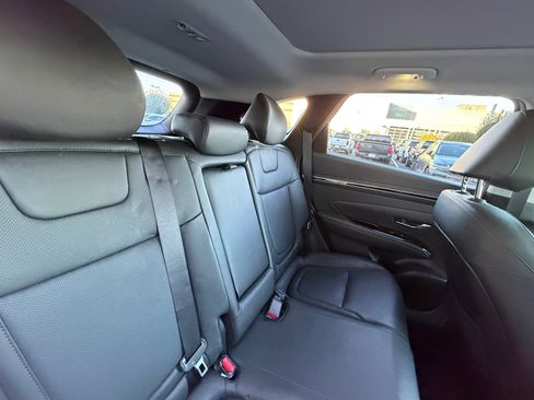 Certified 2024 Hyundai Tucson Limited image 17