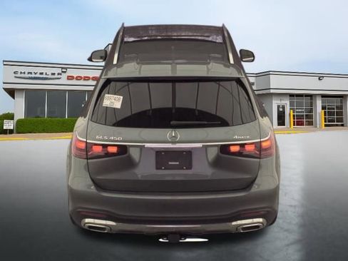 Used 2025 Mercedes-Benz GLS 450 4MATIC image 5