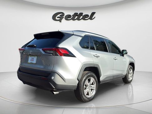 Used 2023 Toyota RAV4 XLE w/ Convenience Package FWD image 5