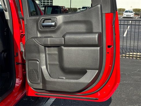 Used 2025 Chevrolet Silverado 1500 Custom Trail Boss image 17