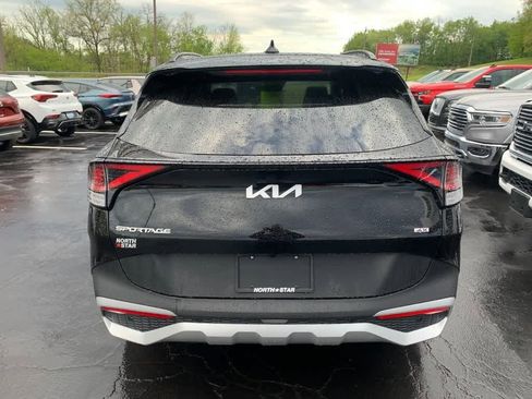 Used 2025 Kia Sportage EX w/ Premium Package AWD/4WD image 4