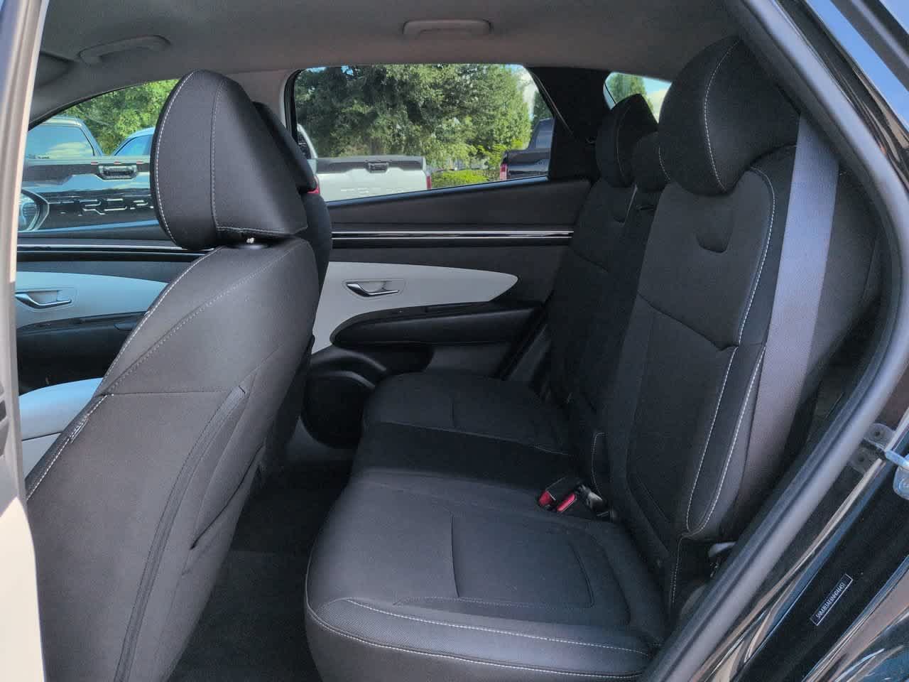 Used 2022 Hyundai Tucson SEL FWD image 13
