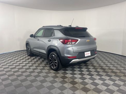 Certified 2025 Chevrolet TrailBlazer LT AWD/4WD image 12