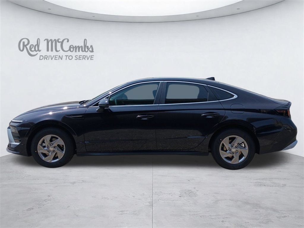 New 2026 Hyundai Sonata SE FWD image 3