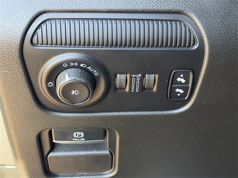 Used 2022 Jeep Wagoneer Series II image 21