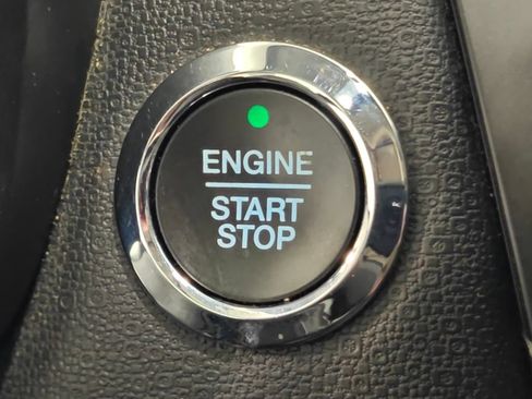 Used 2020 Ford EcoSport SES AWD/4WD image 11