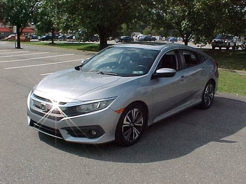 Used 2016 Honda Civic EX-L image 4