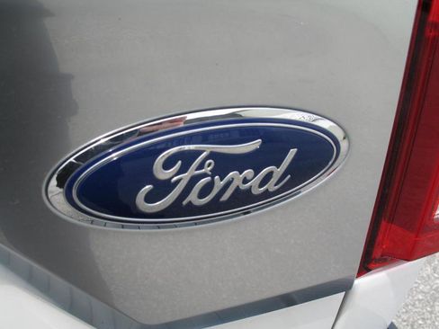 Used 2019 Ford F150 King Ranch w/ Equipment Group 601A Luxury AWD/4WD image 82