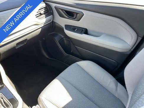 Used 2025 Subaru Forester Premium w/ Convenience Package #2 image 13