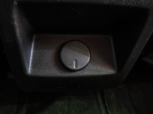 Used 2013 Chevrolet Equinox LT image 23