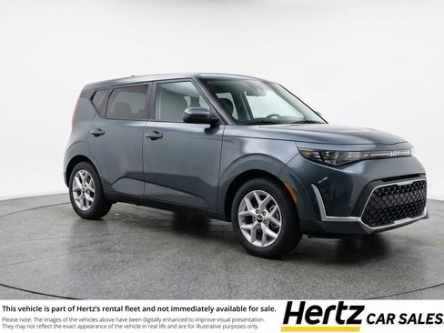 Used 2025 Kia Soul LX w/ LX Technology Package image 1