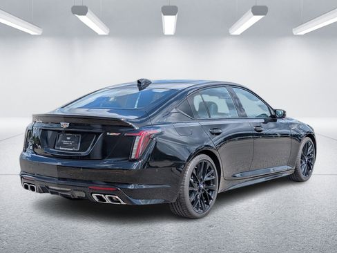 Certified 2025 Cadillac CT5 V w/ LPO, Blue Accent Package RWD image 7