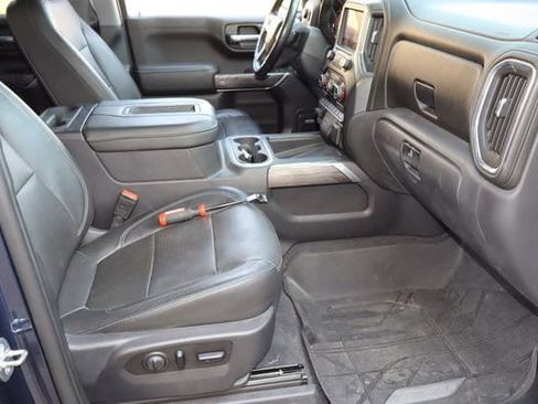 Used 2019 Chevrolet Silverado 1500 LTZ w/ LTZ Texas Edition AWD/4WD image 17
