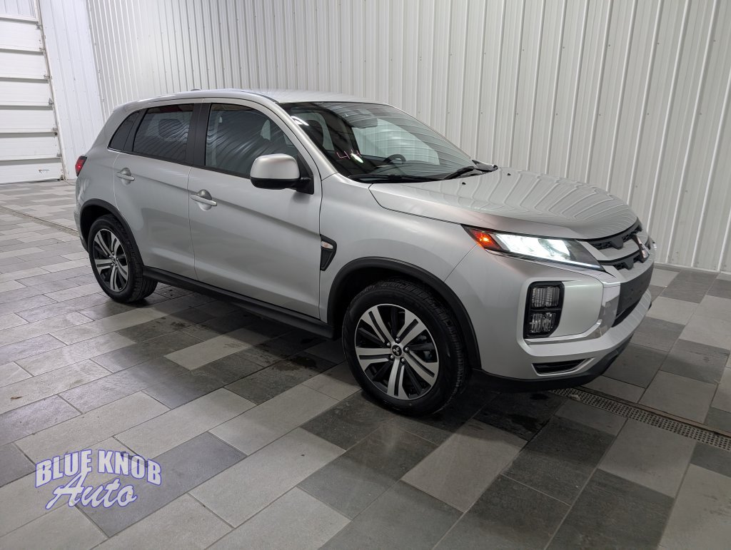 Used 2026 Mitsubishi Outlander Sport ES AWD/4WD image 5