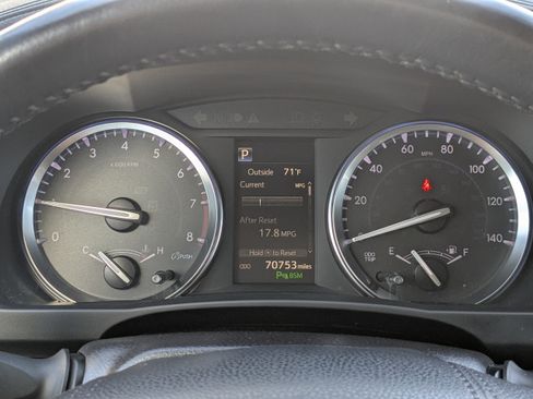 Used 2018 Toyota Highlander Limited Platinum image 34