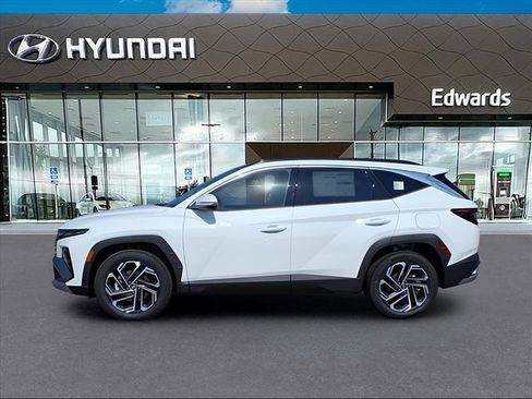 New 2026 Hyundai Tucson Limited image 3