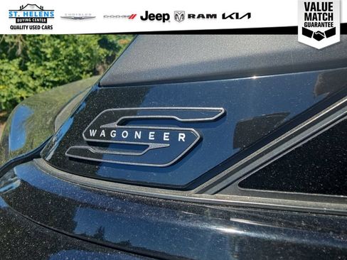 Used 2024 Jeep Wagoneer Limited AWD/4WD image 31