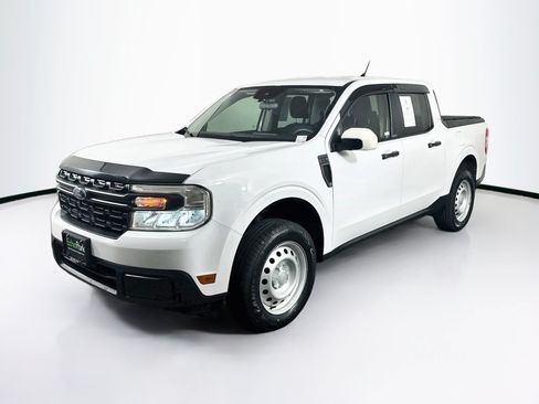 Used 2022 Ford Maverick XL FWD image 3
