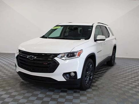Used 2021 Chevrolet Traverse RS AWD/4WD image 2
