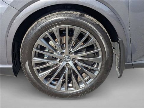 Used 2023 Lexus RX 350 w/ Luxury Package image 24