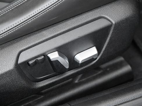 Used 2017 BMW M3 image 21