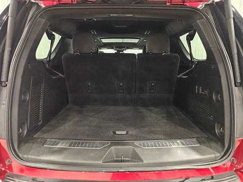 Used 2023 GMC Yukon XL Denali AWD/4WD image 38