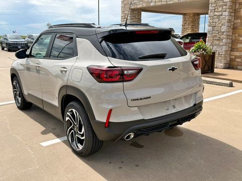 New 2026 Chevrolet TrailBlazer RS w/ Convenience Package FWD image 3