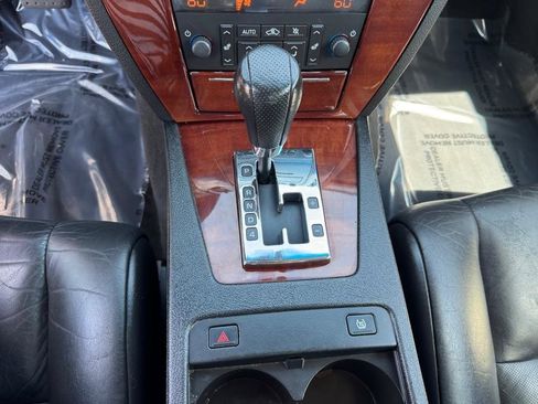 Used 2006 Cadillac STS w/ Preferred Equipment Group AWD/4WD image 32
