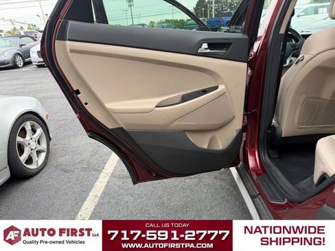 Used 2017 Hyundai Tucson SE AWD/4WD image 11