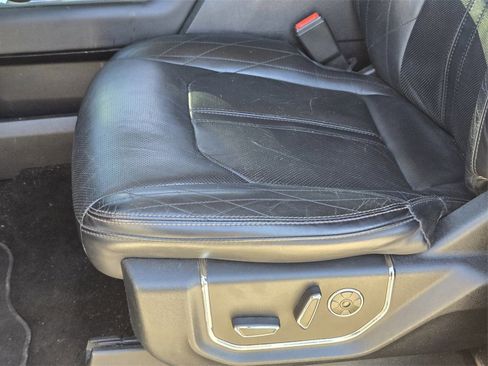 Used 2019 Ford Expedition Max Platinum image 24