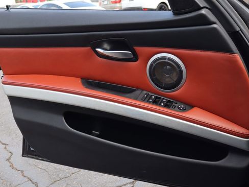 Used 2008 BMW M3 Sedan RWD image 24