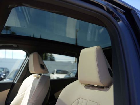 New 2026 BMW X3 xDrive30 w/ Premium Package image 14