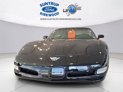 Used 2003 Chevrolet Corvette Convertible w/ Preferred Equipment Group1 image 19