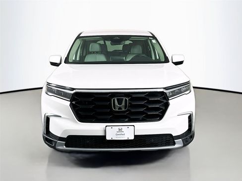 Used 2024 Honda Pilot EX-L image 3