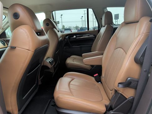 Used 2017 Buick Enclave Leather AWD/4WD image 19