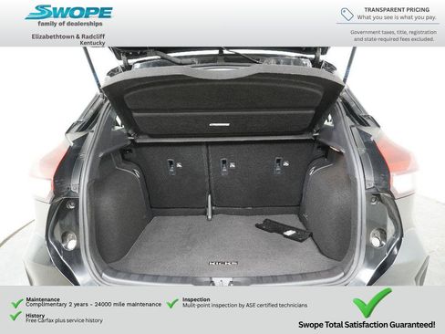 Used 2024 Nissan Kicks SR w/ SR Premium Package FWD image 27