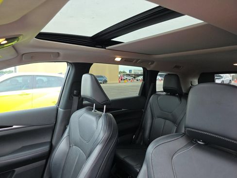 Used 2023 INFINITI QX60 Pure FWD image 7