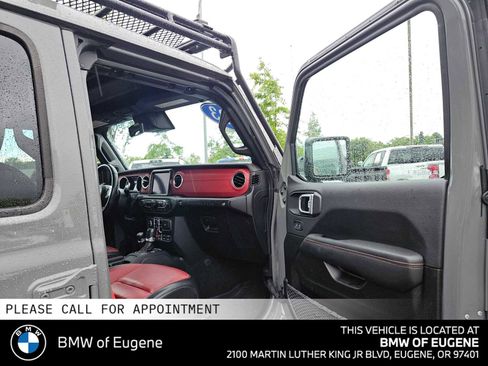 Used 2023 Jeep Wrangler Unlimited Rubicon 392 AWD/4WD image 10