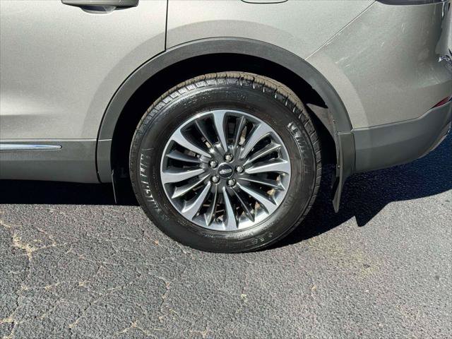 Certified 2023 Lincoln Nautilus Reserve AWD/4WD image 11