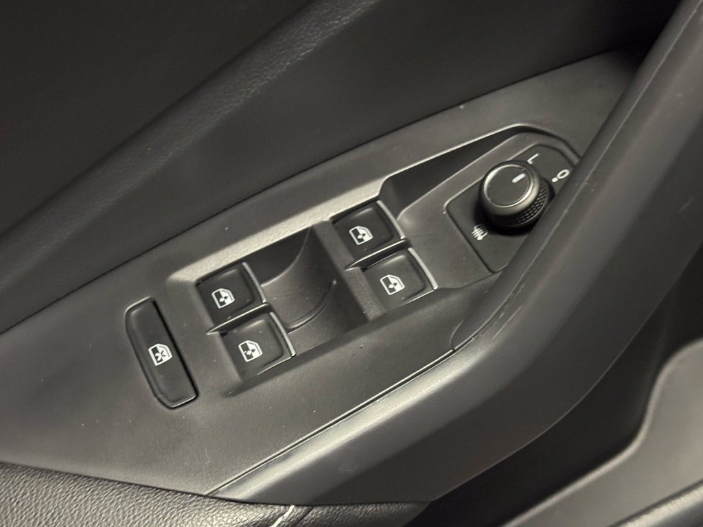 Used 2023 Volkswagen Jetta S FWD image 14