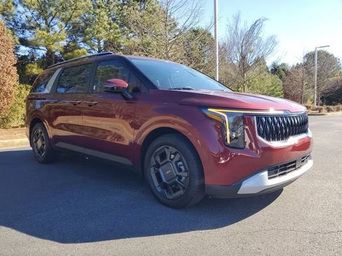 New 2026 Kia Carnival EX image 3