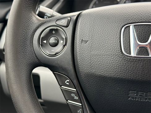 Used 2015 Honda Accord LX image 21