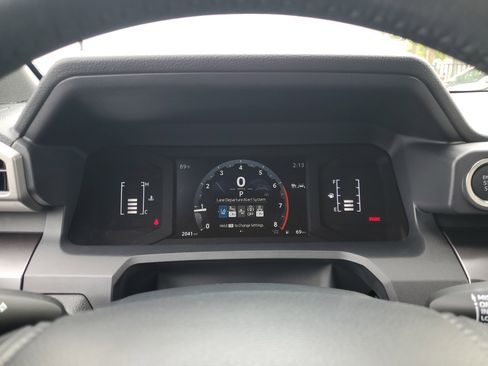 Used 2025 Toyota 4Runner SR5 image 31