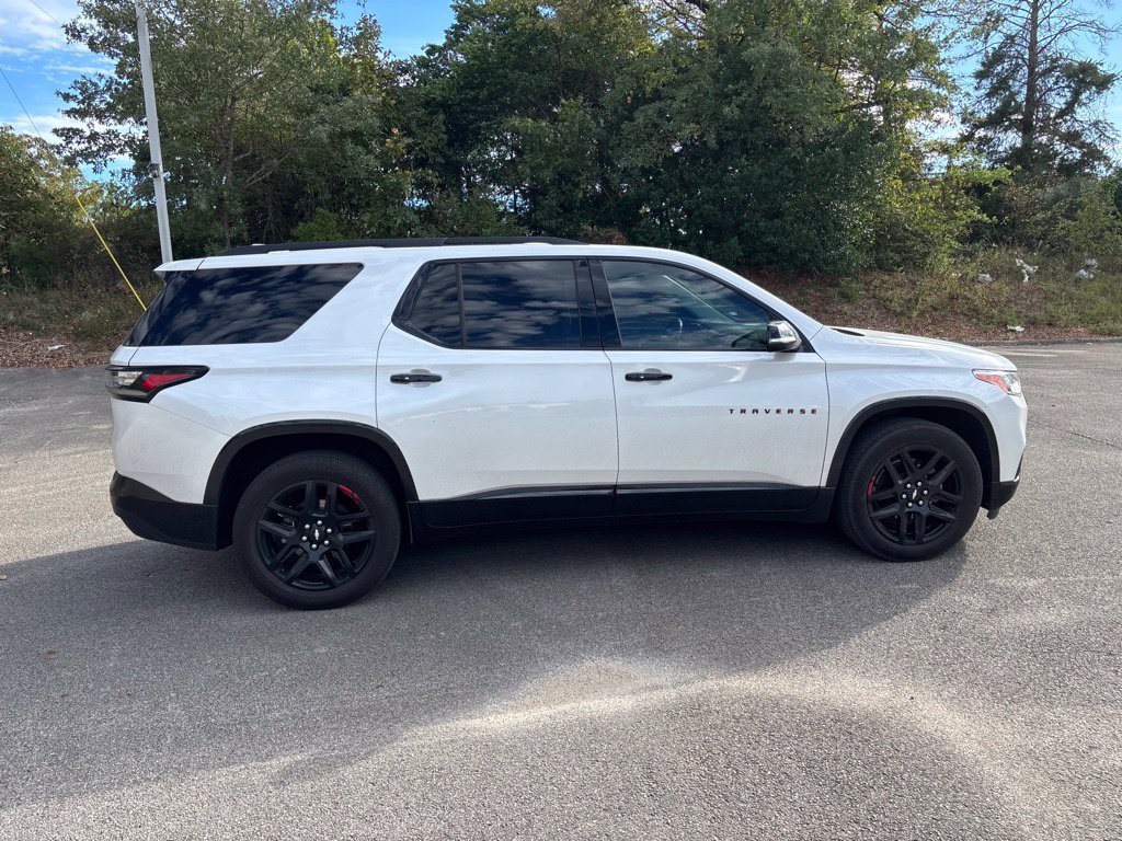 Used 2020 Chevrolet Traverse Premier w/ Redline Edition FWD image 8