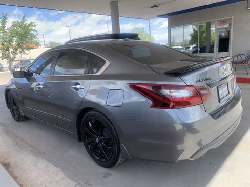 Used 2018 Nissan Altima 2.5 SR w/ SR Midnight Edition FWD image 5