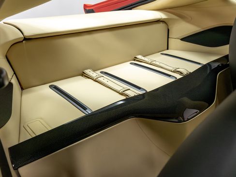 Used 2018 Ferrari 812 Superfast image 36