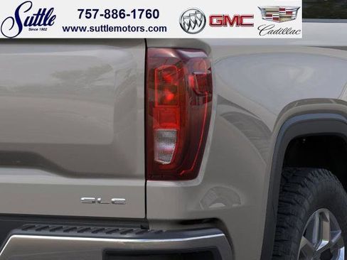 New 2026 GMC Sierra 1500 SLE w/ X31 Off-Road Package image 11