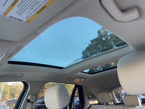 Certified 2021 Mercedes-Benz GLC 300 4MATIC image 22