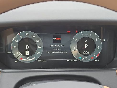 New 2026 Land Rover Range Rover Velar Autobiography AWD/4WD image 19
